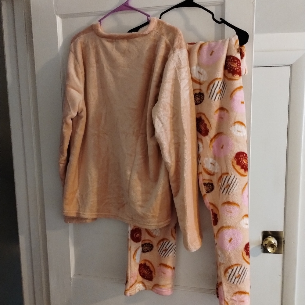 Pajamas set